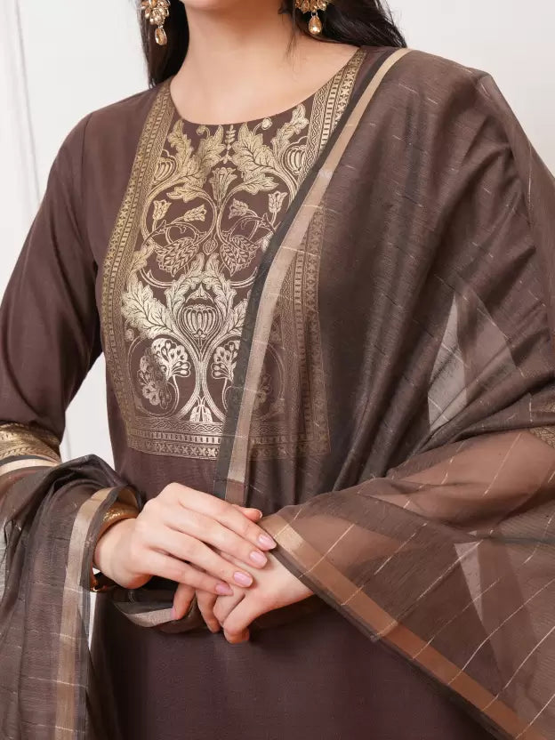Women Brown Cotton Blend Kurta Pant Set