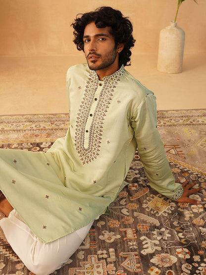 Men Silk Blend Embroidered Sequin Straight Republic Day Kurta with Pyjamas