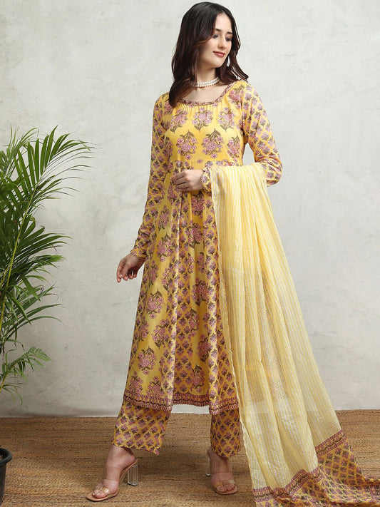 Women Floral Printed Regular Pure Cotton Kurta with Trousers & With Dupatta