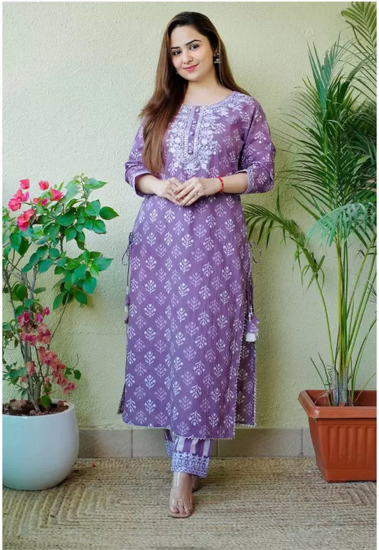 Women Purple Viscose Rayon Kurti Pant Set