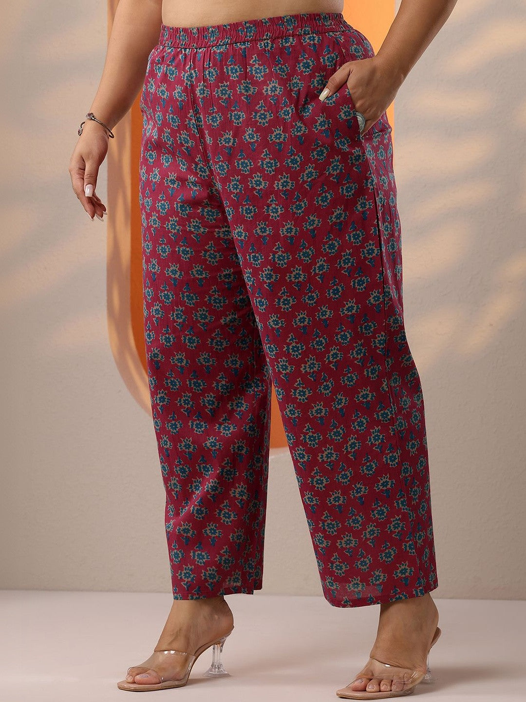 Extra Love By Libas Plus Size Floral Printed Regular Kurta with Trousers & With Dupatta