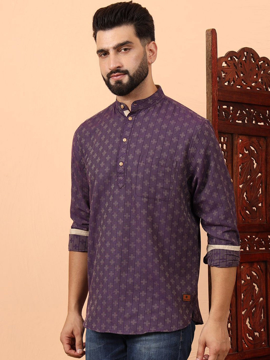 Geometric Woven Design Mandarin Collar Straight Short Kurta