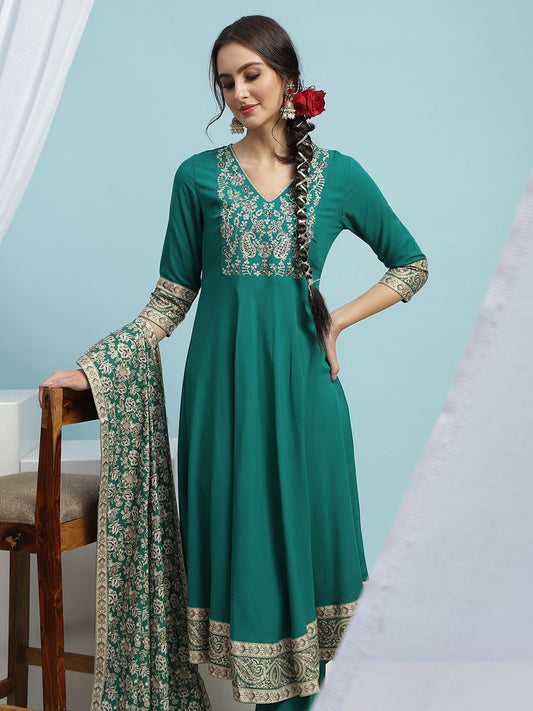 Women Floral Printed Regular Kurta with Palazzos & With Dupatta