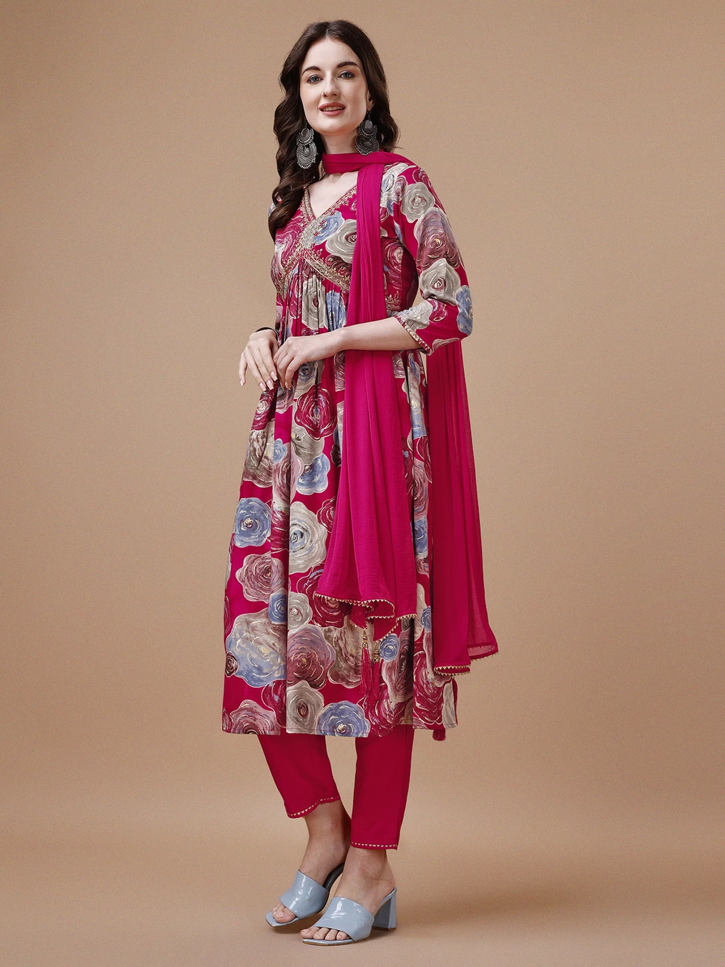 Women Viscose Rayon Kurta Pant Dupatta Set