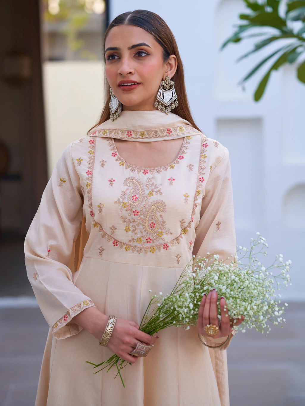 Women Silk Blend Kurta Pant Dupatta Set