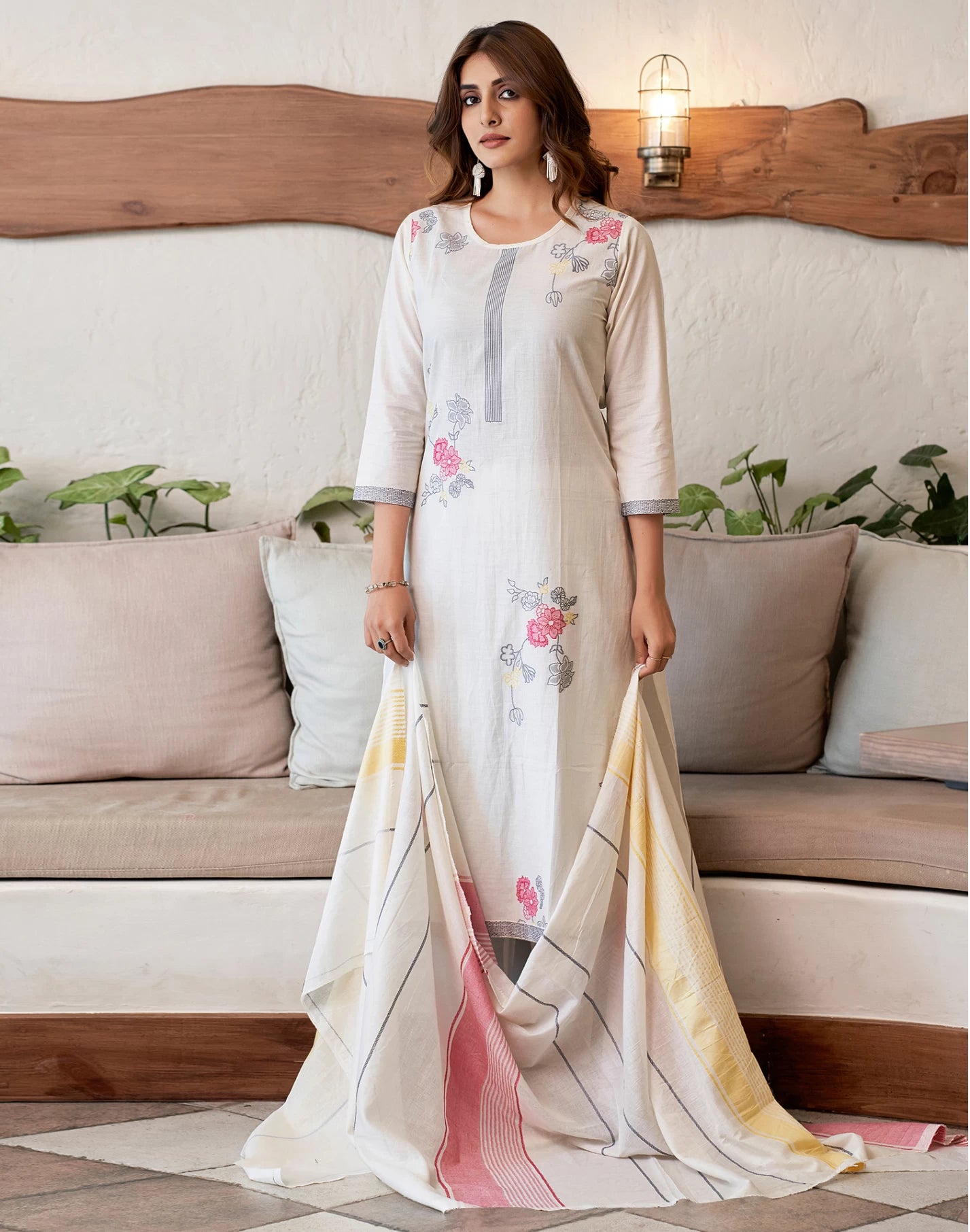 Women Pure Cotton, Jacquard Kurta Pant Dupatta Set