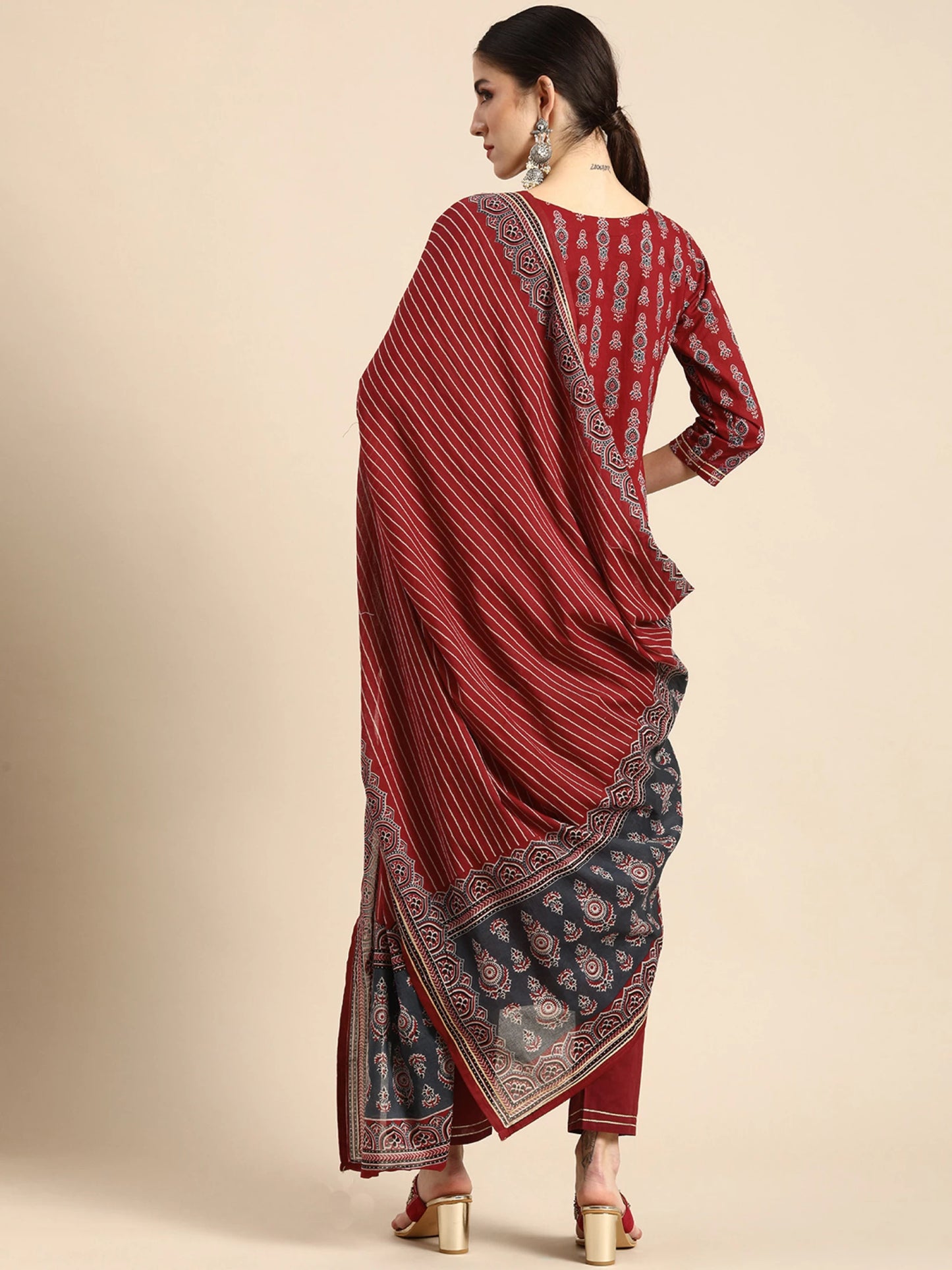 Women Viscose Rayon Kurta Pant Dupatta Set