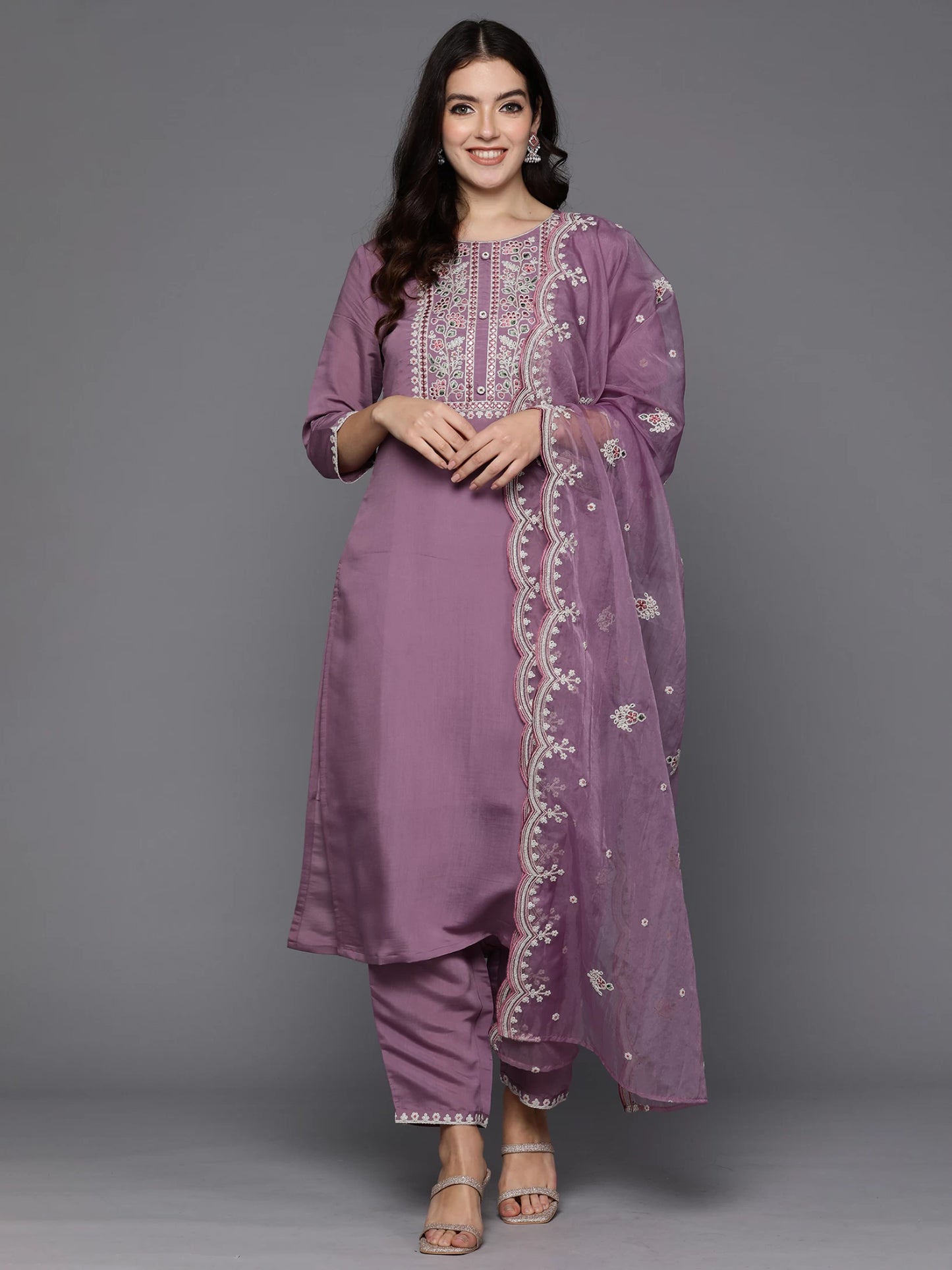 Women Silk Blend Kurta Pant Dupatta Set