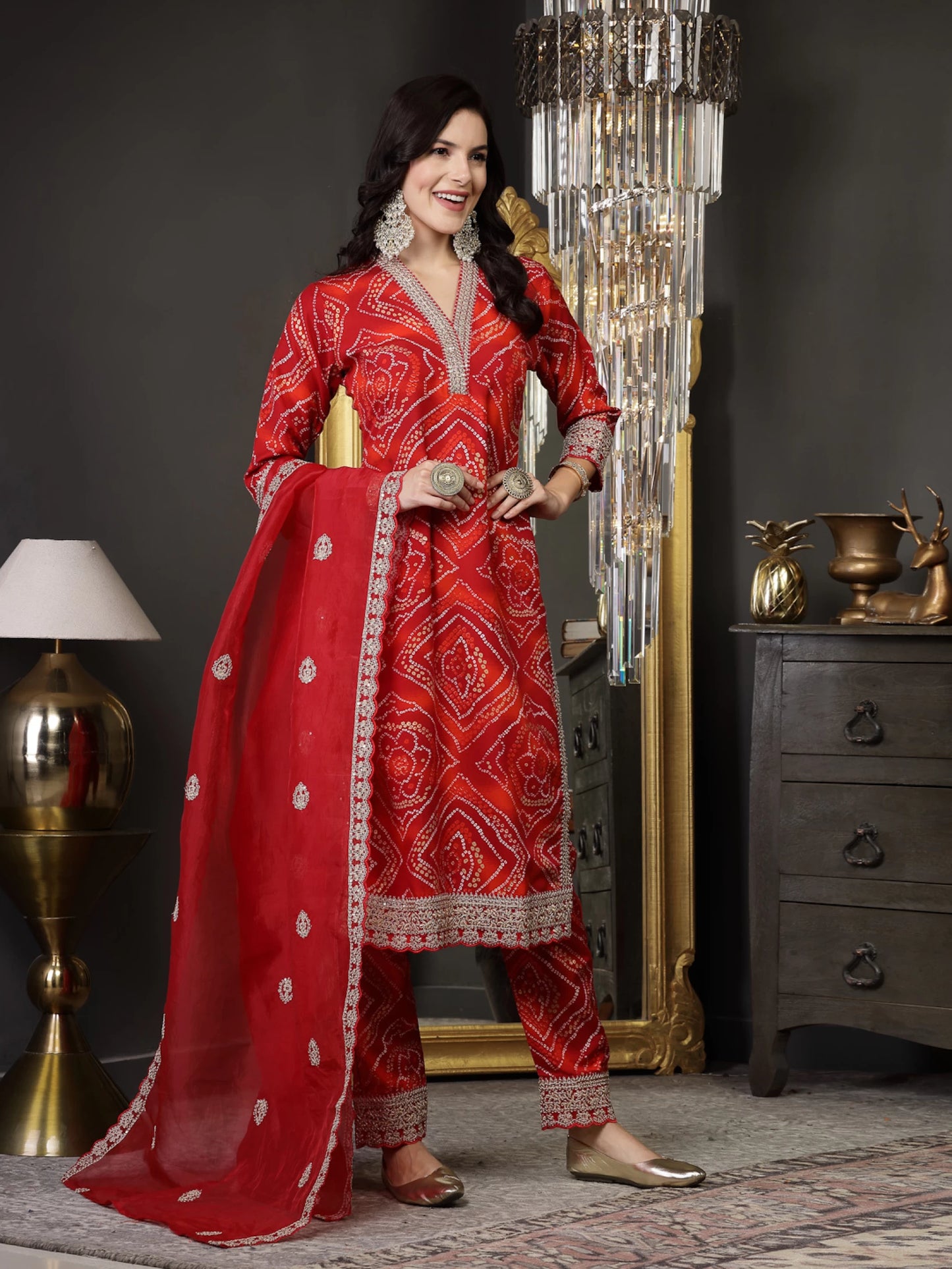 Women Silk Blend Kurta Pant Dupatta Set