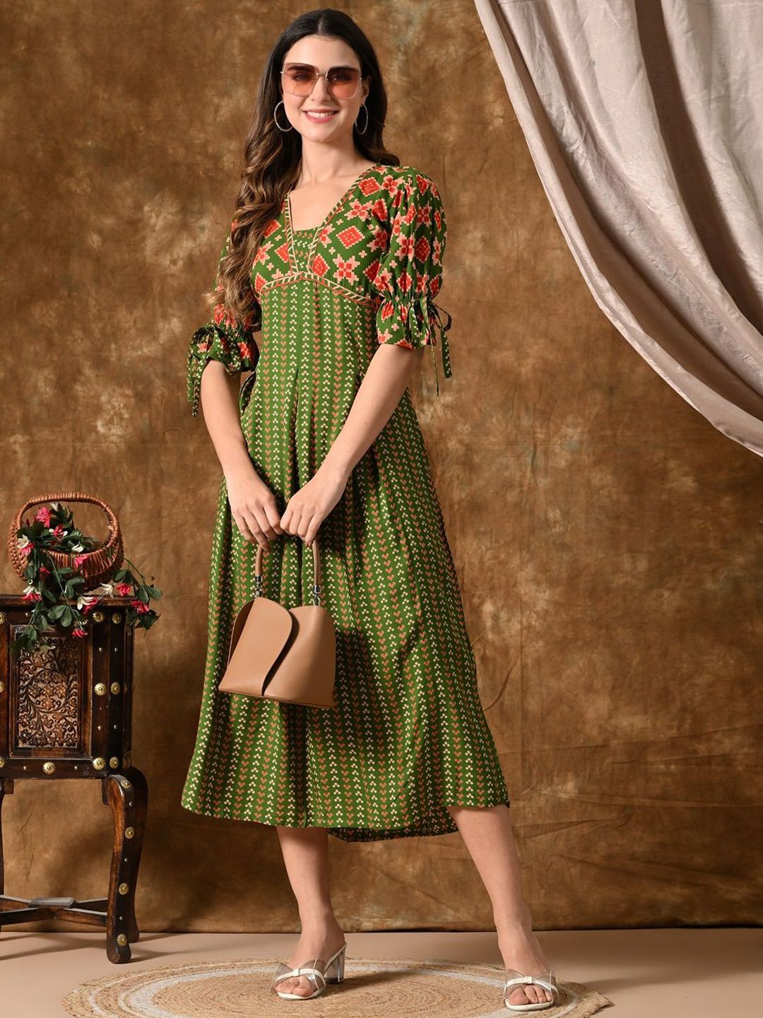 Women Printed Puff Sleeves Cotton Fit & Flare Midi Dress