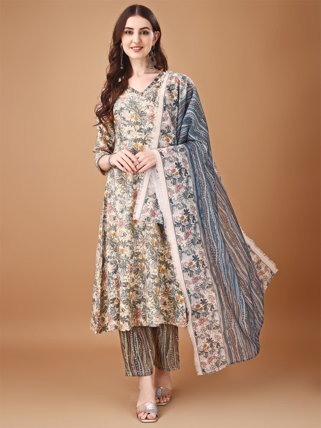 Women Floral Printed Regular Kurta with Palazzos & With Dupatta