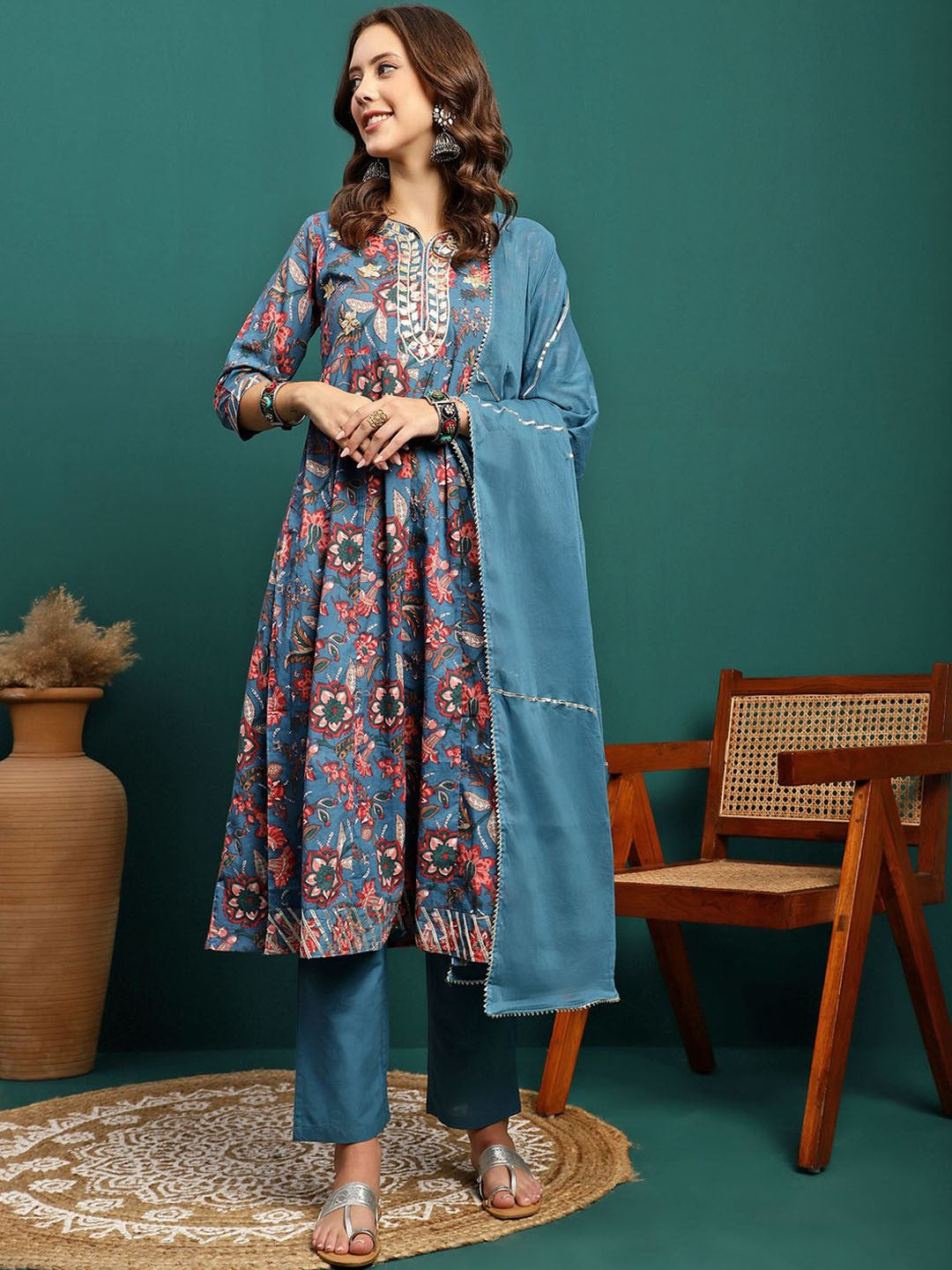 Floral Printed Gotta Patti Notch Neck Anarkali Kurta With Trousers & Dupatta