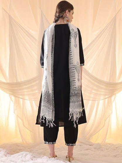 Floral Embroidered Thread Work Pure Cotton A-Line Kurta With Salwar & Dupatta