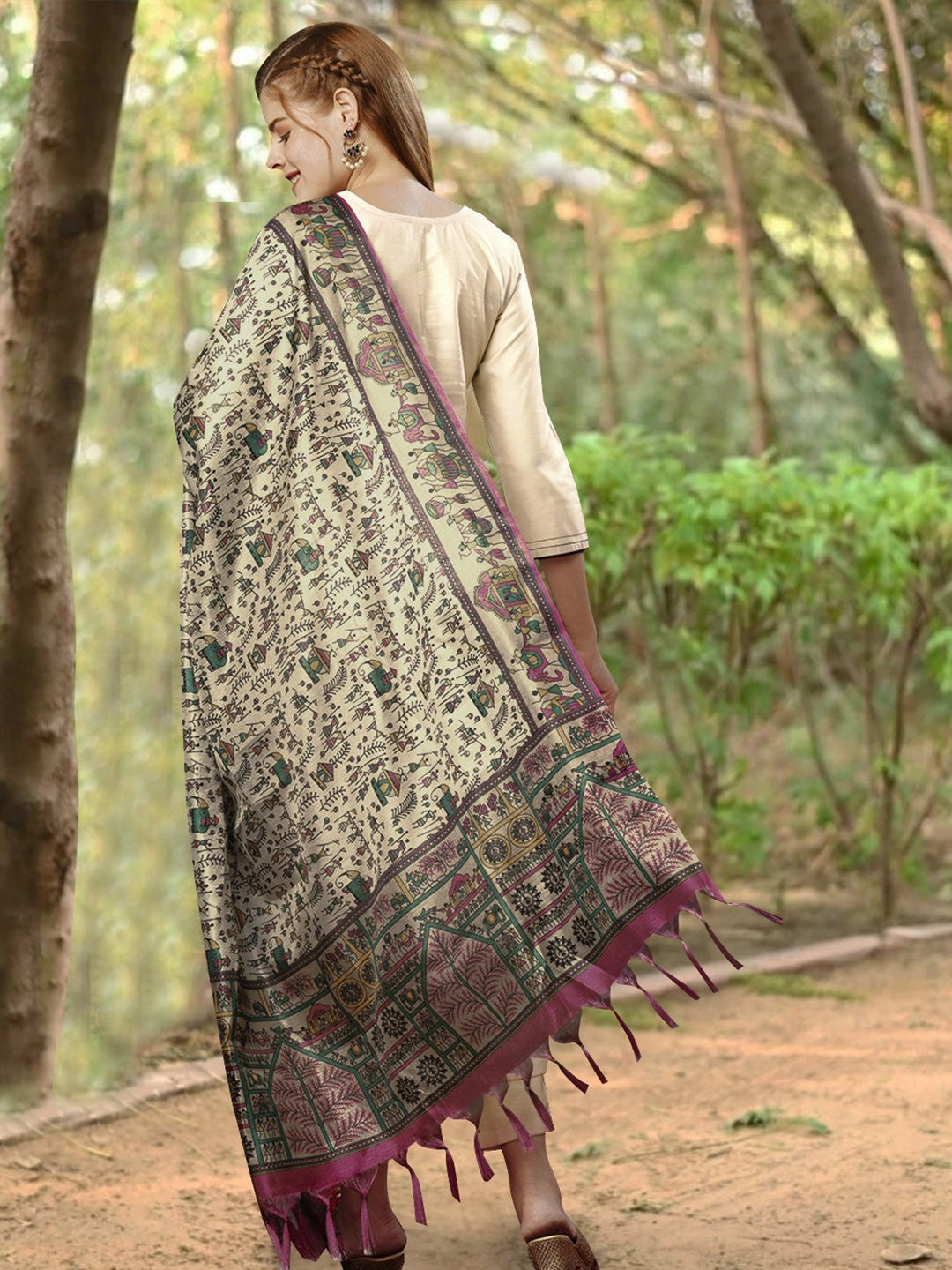 Ethnic Motifs Printed Straight Kurta with Trousers & Dupatta