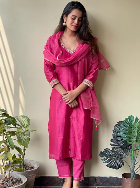 Thread Work V Neck Straight Kurta with Trousers & With Dupatta