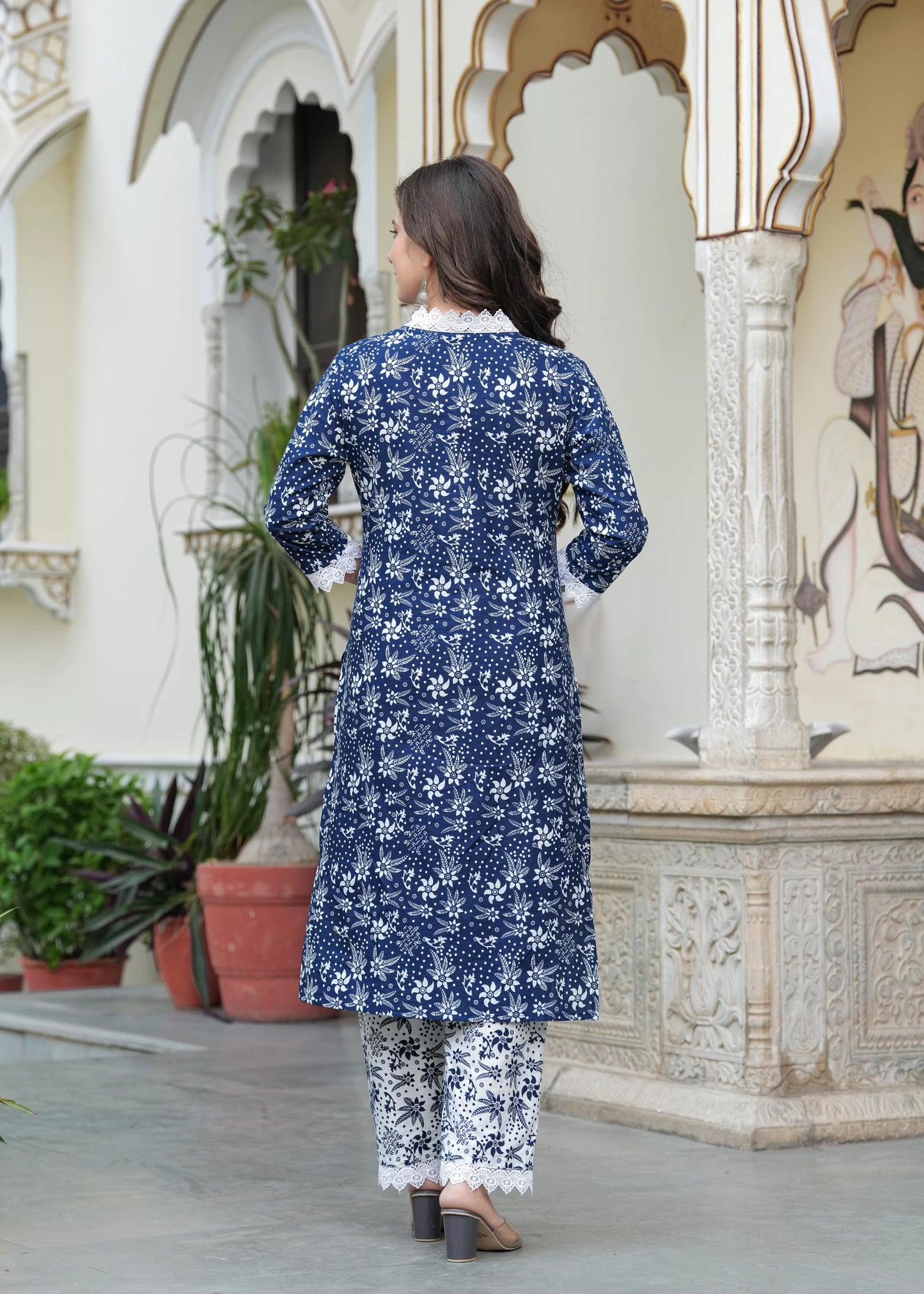 Women Blue Pure Cotton Kurta Pant Set