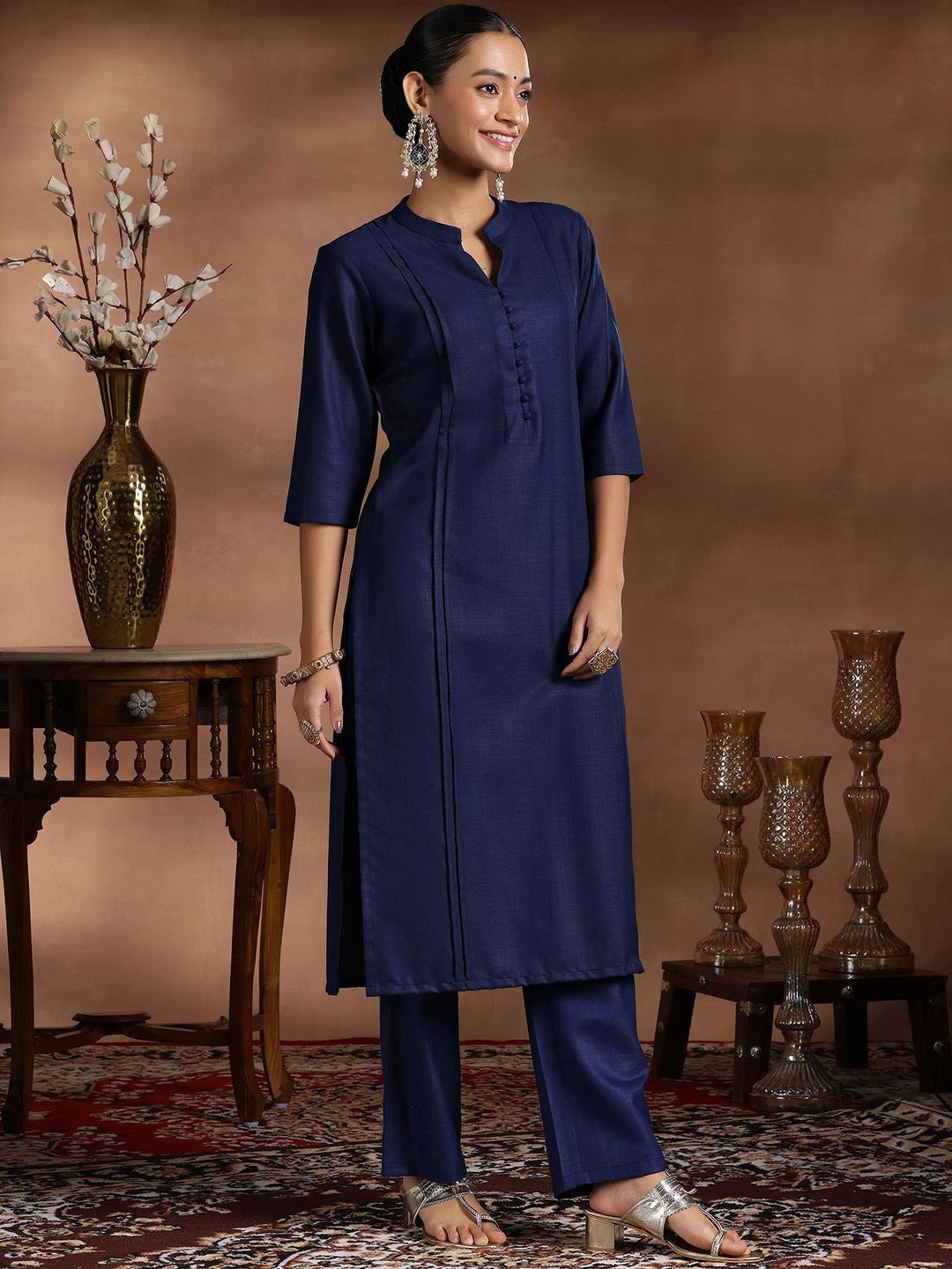 Mandarin Collar Pleated Straight Kurta with Trousers & Dupatta