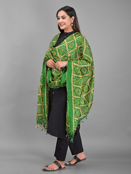 Green & White Printed Bandhani Dupatta