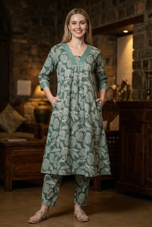 Women Cotton Rayon Kurta Pant Set