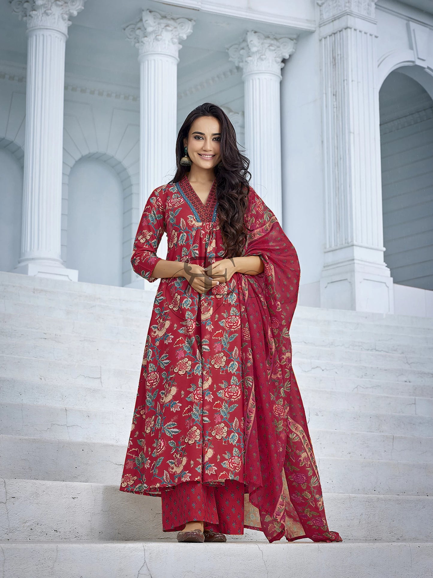 Women Viscose Rayon Kurta Palazzo Dupatta Set