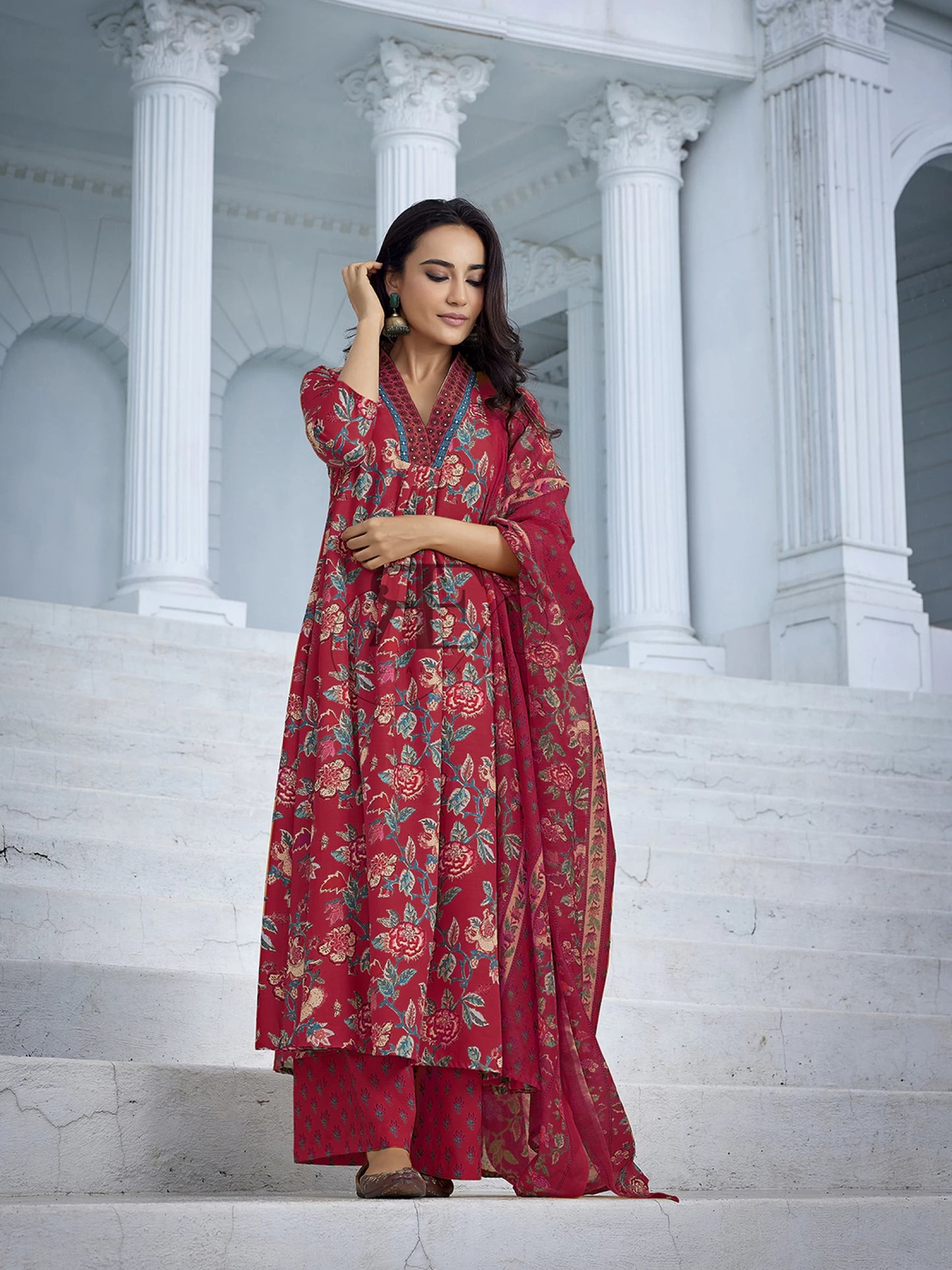 Women Viscose Rayon Kurta Palazzo Dupatta Set