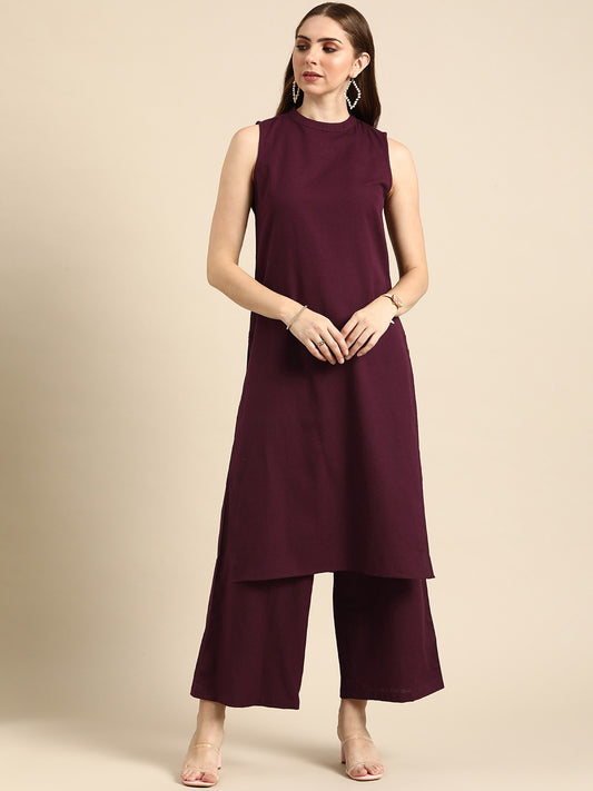 Women Solid Round Neck Pure Cotton Kurta
