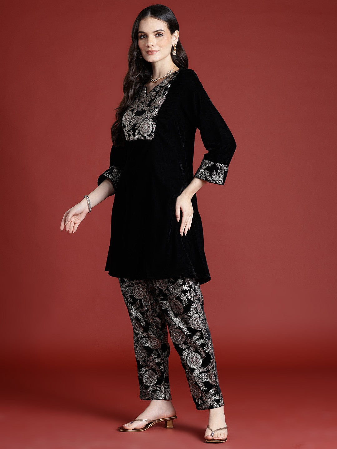 Ethnic Printed Festive Kurta Set