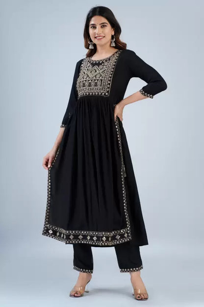 Women Black Viscose Rayon Kurta Pant Set