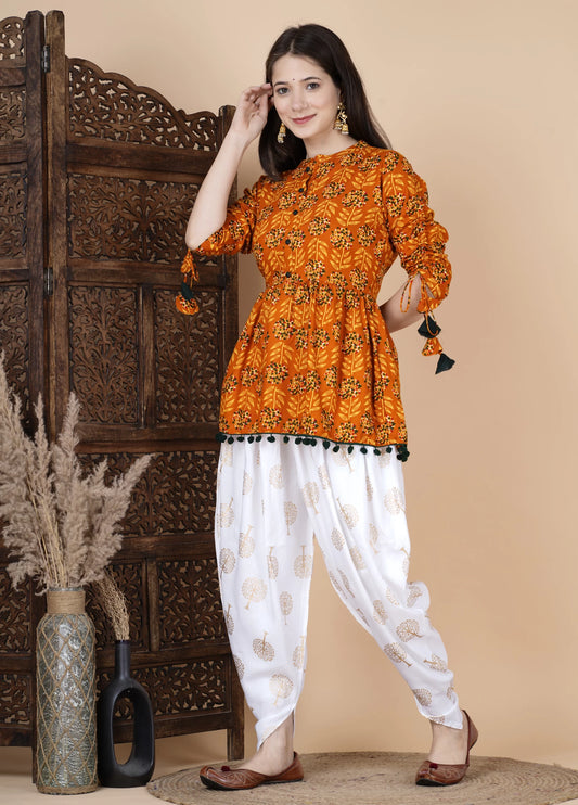 Women Orange Pure Cotton Kurta Dhoti Pant Set