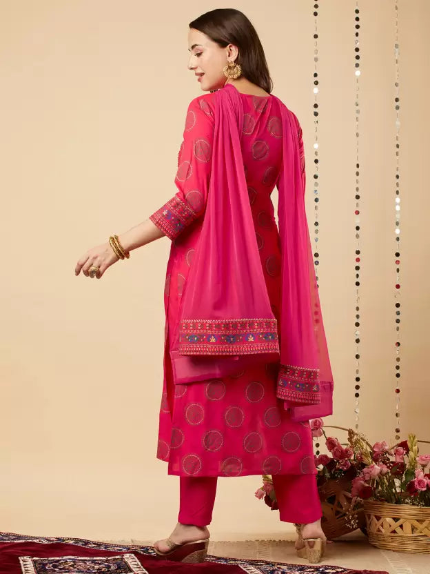 Women Pink Cotton Blend Kurta Pant Dupatta Set