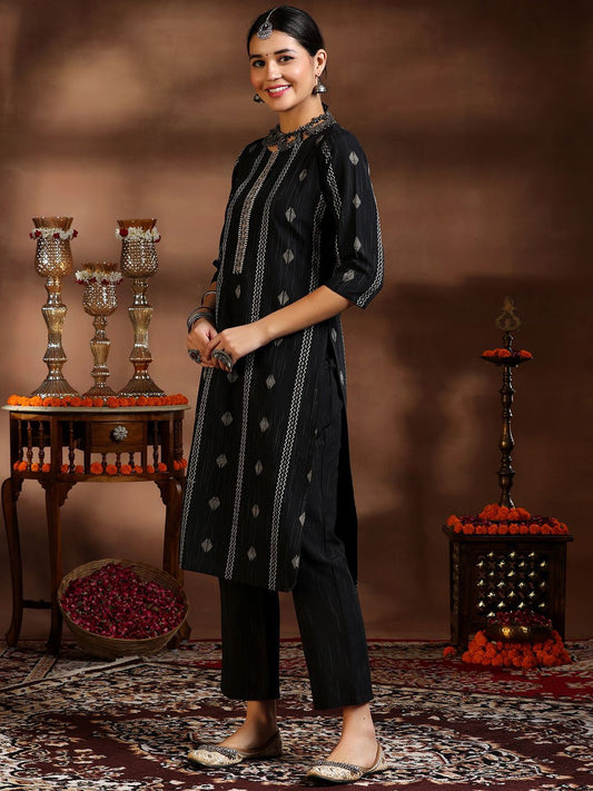 Women Ethnic Motifs Regular Thread Work Kurta with Trousers & With Dupatta