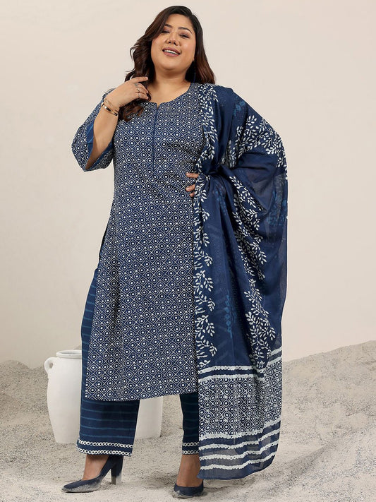 Plus Size Geometric Printed Straight Kurta With Trousers & Dupatta