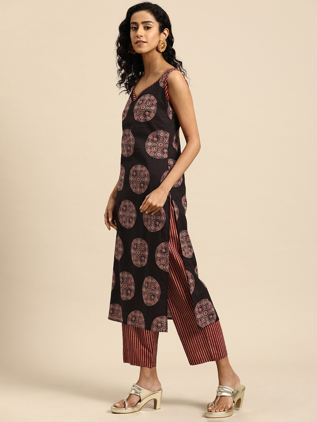 Women Ethnic Motifs Printed Regular Pure Cotton Kurta with Trousers & With Dupatta