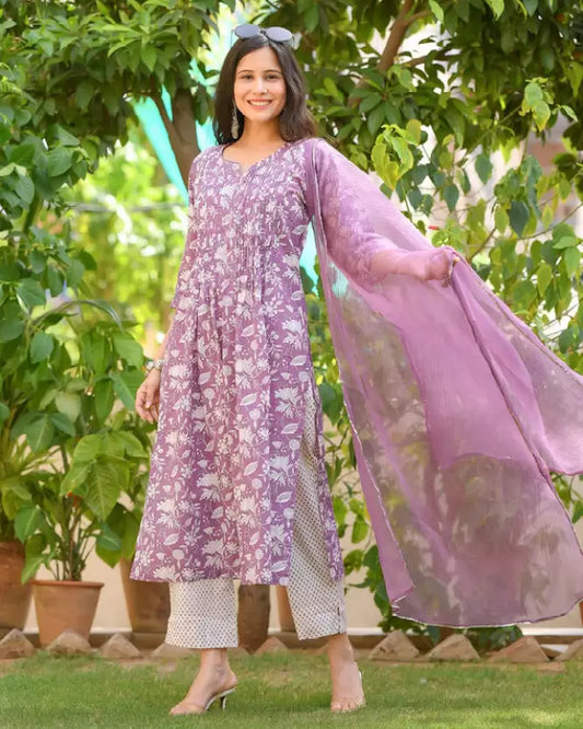 Women Purple Viscose Rayon Kurta Pant Dupatta Set