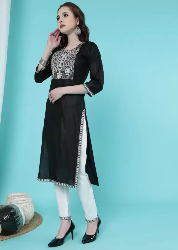 Women Black & White Cotton Blend Kurti Pant Dupatta Set