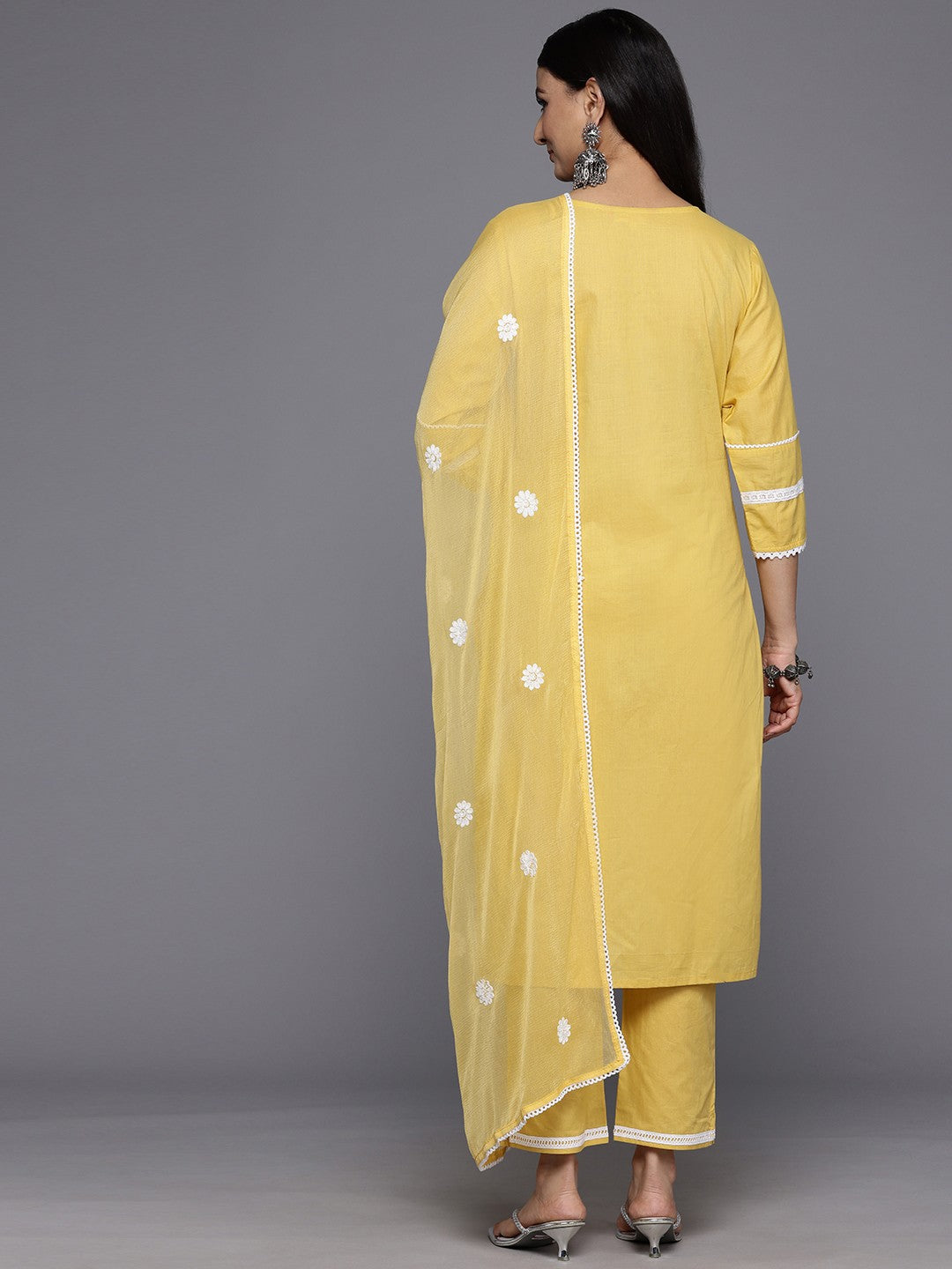 Floral Embroidered Thread Work Pure Cotton Kurta With Trousers & Dupatta