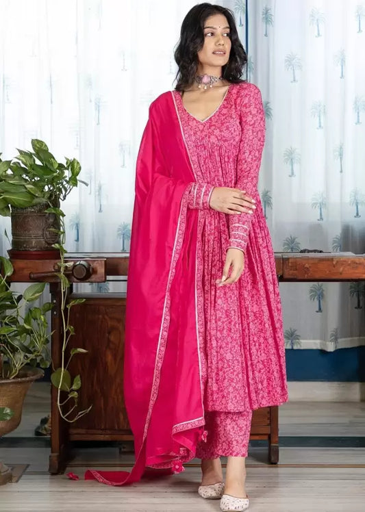 Women Viscose Rayon Pink Kurta Pant And Dupatta Set