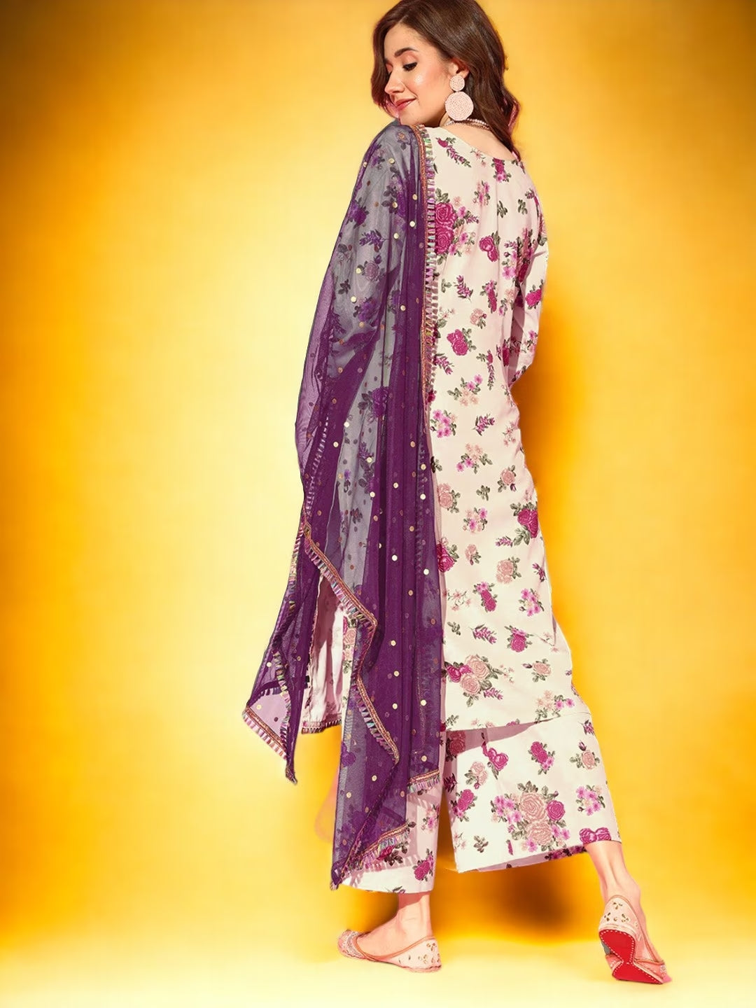 Women Beige Floral Printed Kurta Set