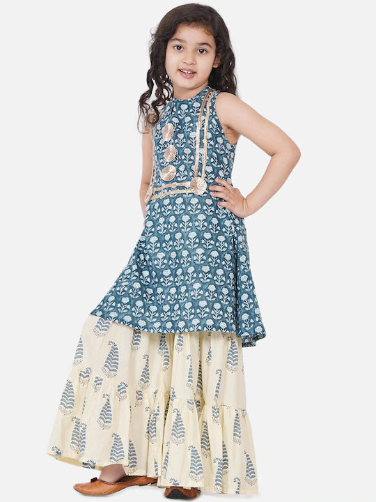 Girls Blue Floral Printed Pleated Kurta with Skirt