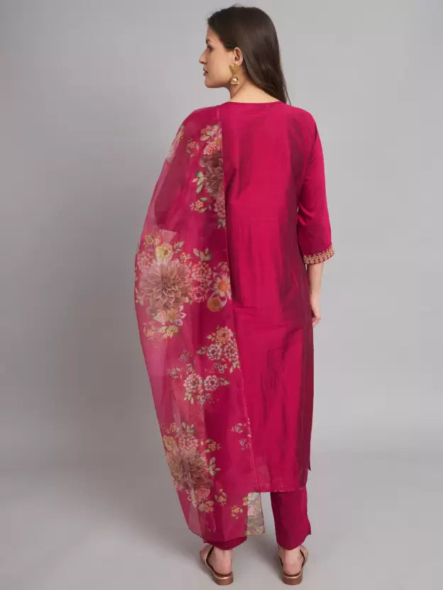 Women Pink Silk Blend Kurta Pant Dupatta Set