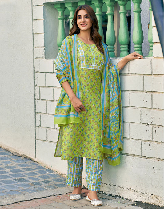 Women Green Viscose Rayon Kurta Pant Dupatta Set