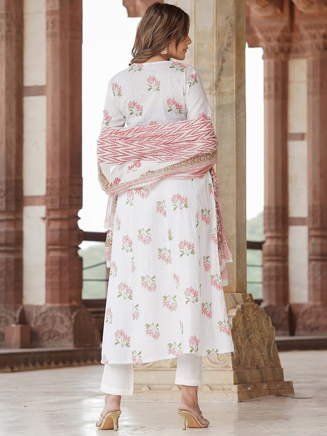 Floral Printed Thread Work Pure Cotton Kurta with Trousers & Dupatta