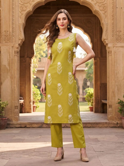 Women Lime Green Pure Cotton Kurta Pant Set