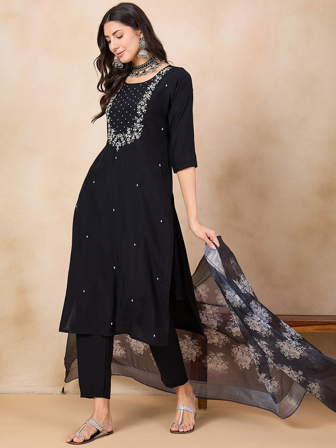 Black Ethnic Motifs Embroidered Chanderi Silk Straight Kurta & Trouser With Dupatta