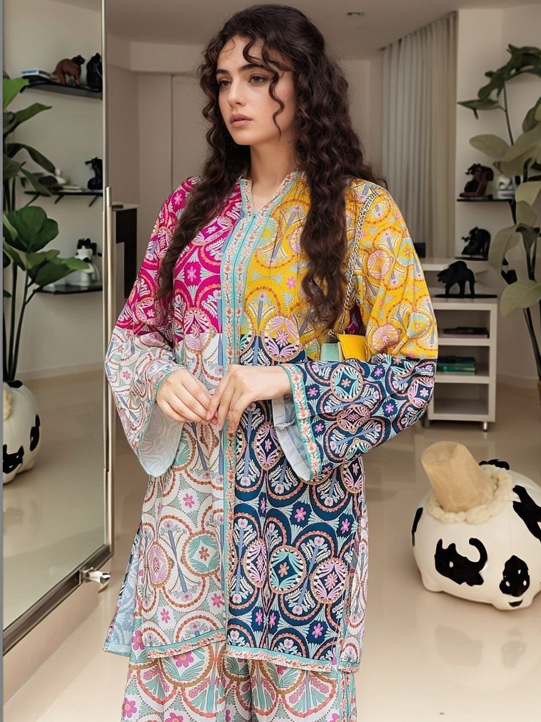 Women Ethnic Motifs Printed Regular Kurta with Palazzos - Amy's Cart