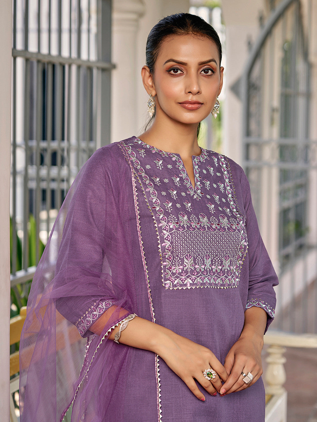Floral Yoke Design Notch Neck Thread Work Straight Kurta With Trousers & Dupatta
