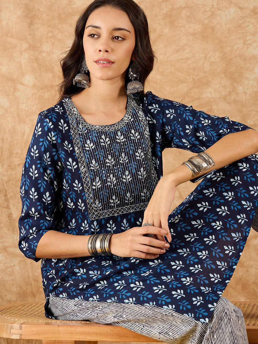 Ethnic Motifs Printed Straight Sequinned Kurta with Trousers - Amy's Cart