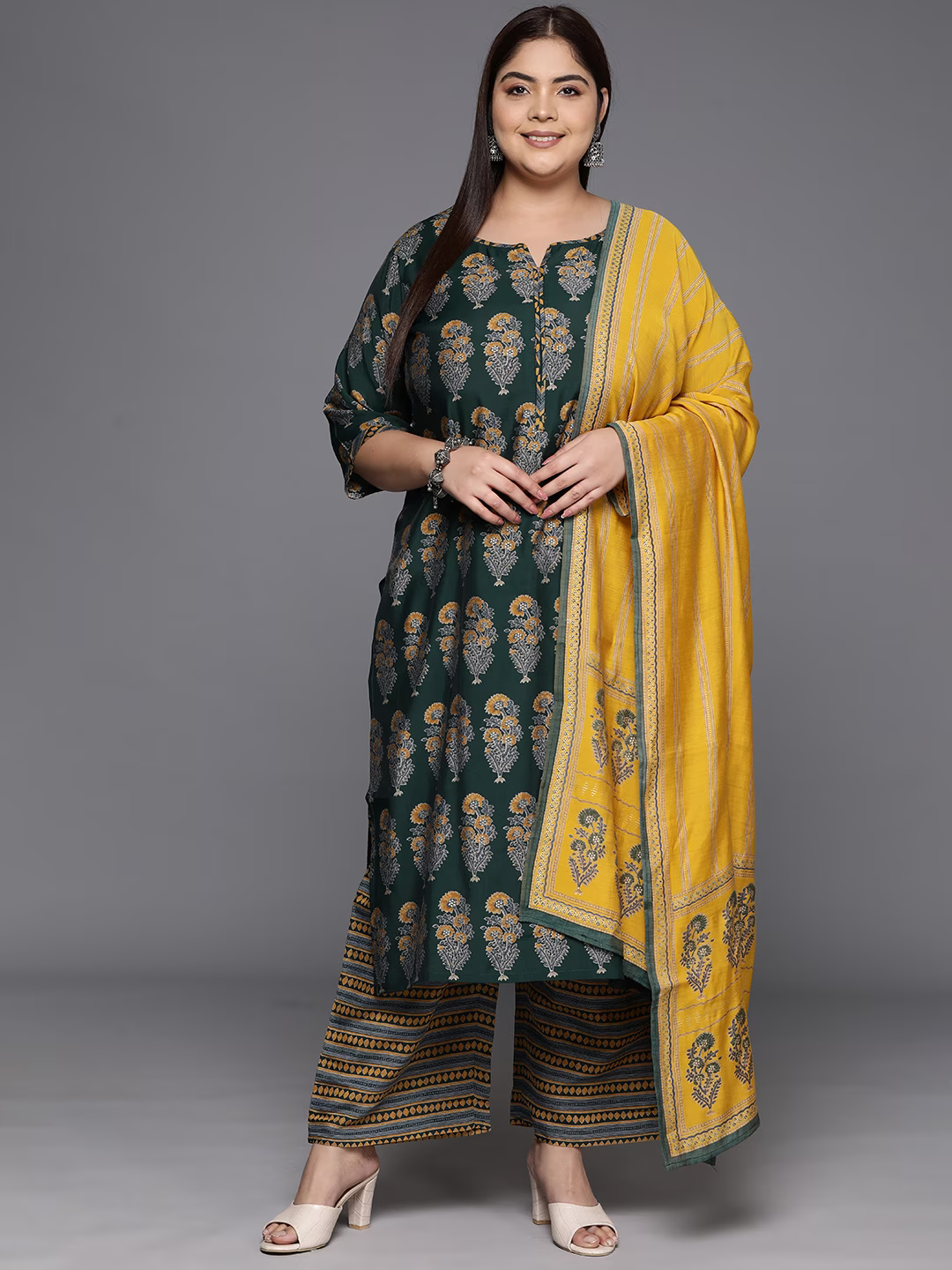 Women Floral Printed Regular Kurta with Palazzos & With Dupatta