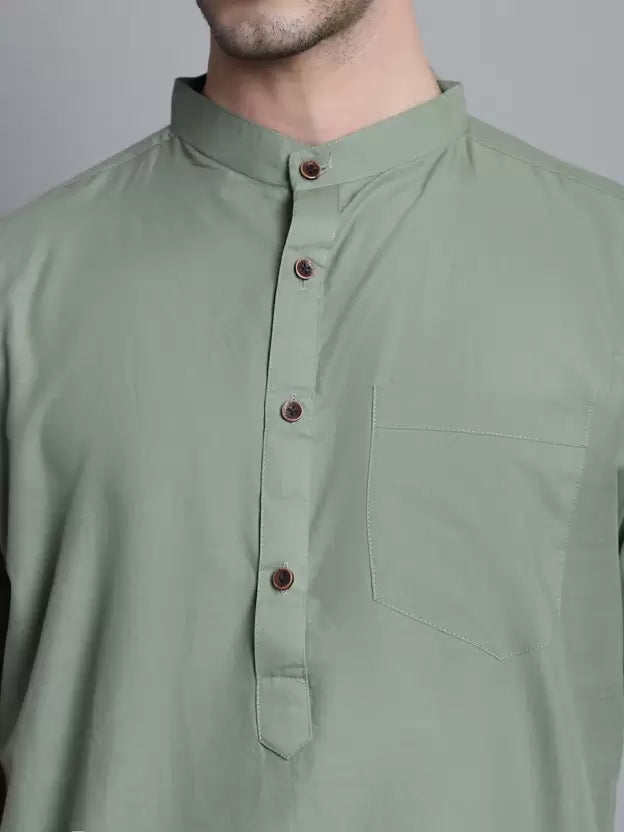 Men Solid Cotton Blend Straight Kurta