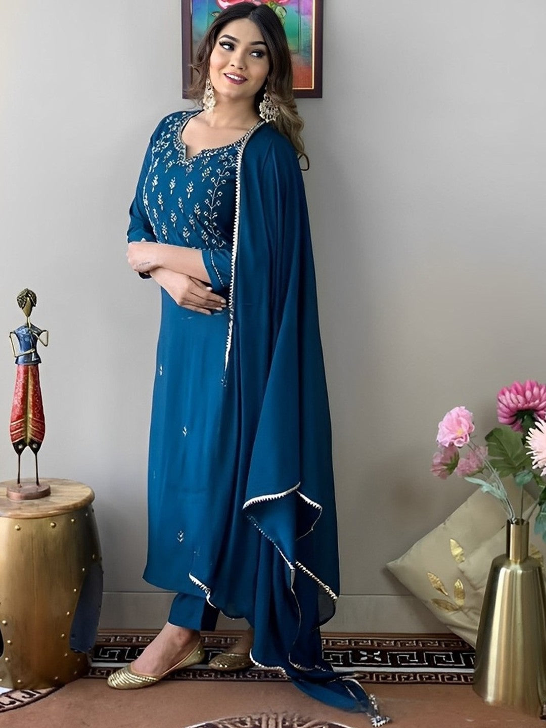 Ethnic Motifs Embroidered Thread Work Detail Straight Kurta & Trousers With Dupatta